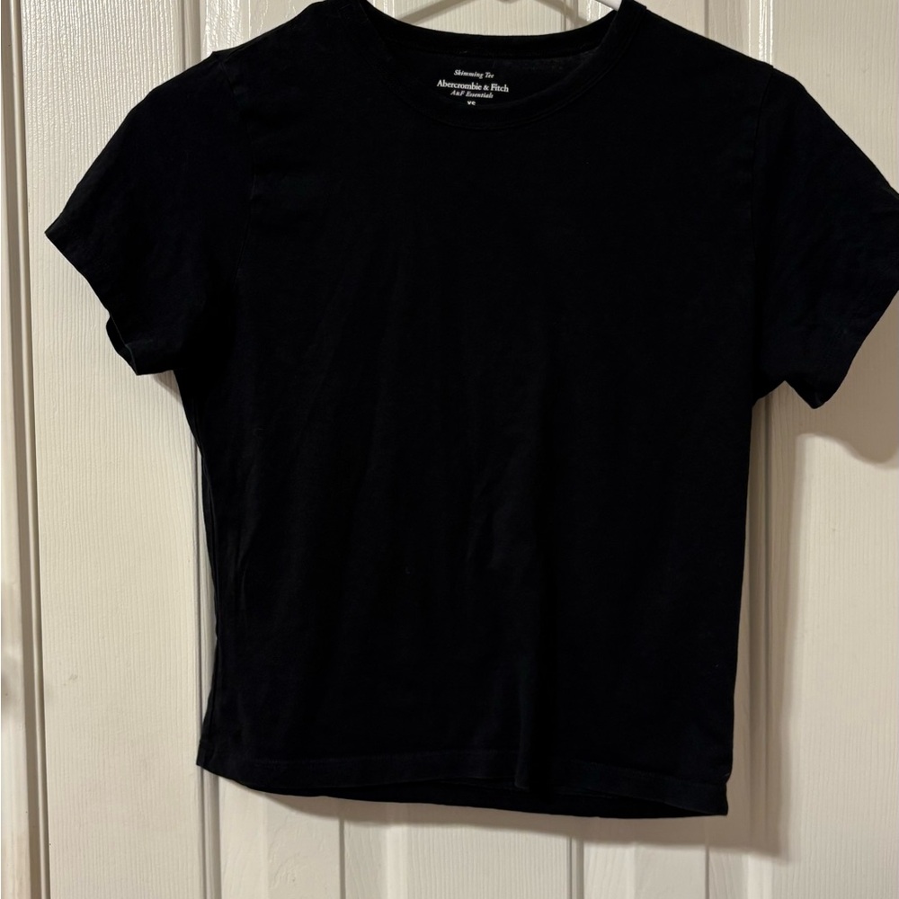 Abercrombie & Fitch Black Short Sleeve Tee